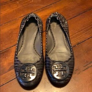 Flats, Great condition, minor scuffs from wear.